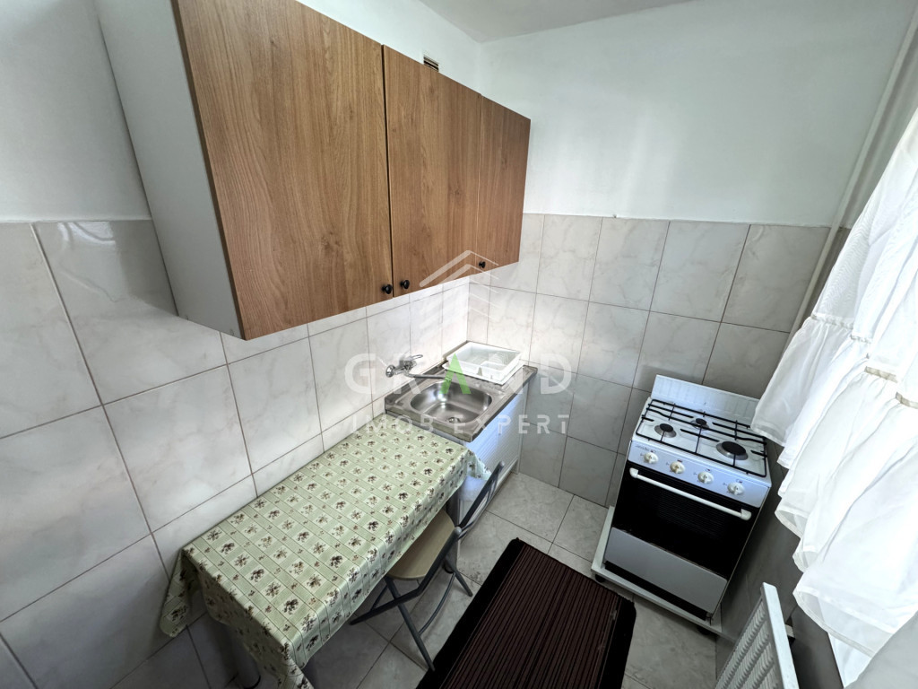 Garsonieră cu BALCON | 26 mp | UMF–Zorilor/P-ța Zorilor