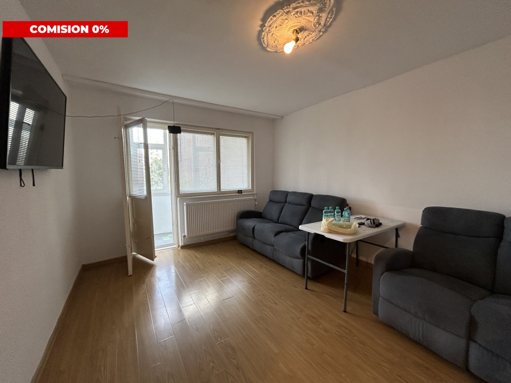 Apartament 3 camere decomandat, centrală gaz – zona Casa