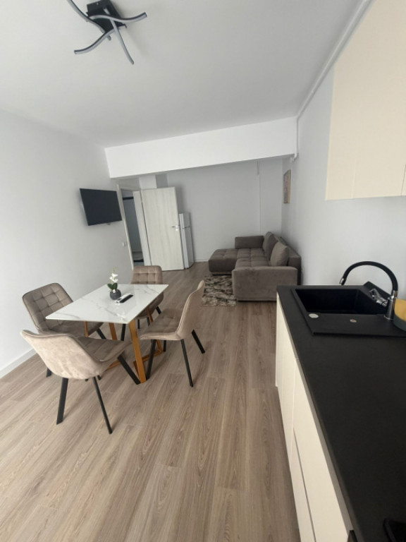 Apartament 2 camere, 50 mp, zona Rafinaria Vega
