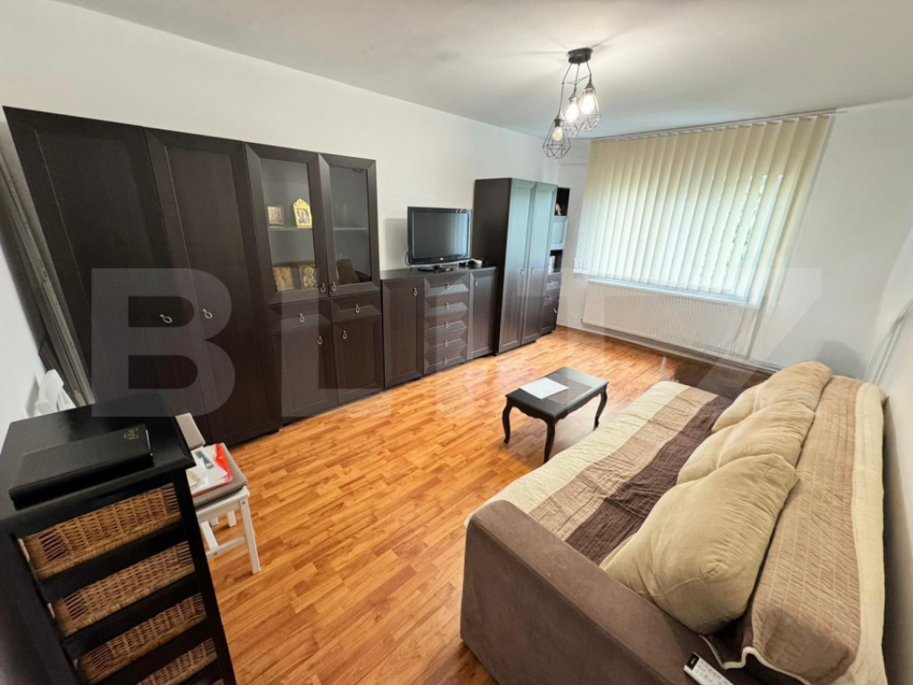 Apartament 2 camere, decomandat, 50.05 mp, zona Cornitoiu