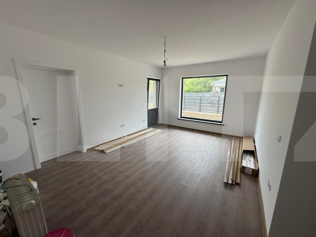 Casa individuala, 100 mp, curte 1250 mp, Curtesti
