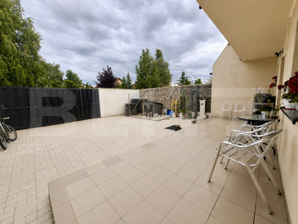 Duplex de vânzare | Curte amenajată | Foisor