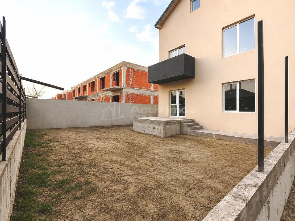 Casa - Prelungirea Ghencea - Margelelor - 145000E tva incl
