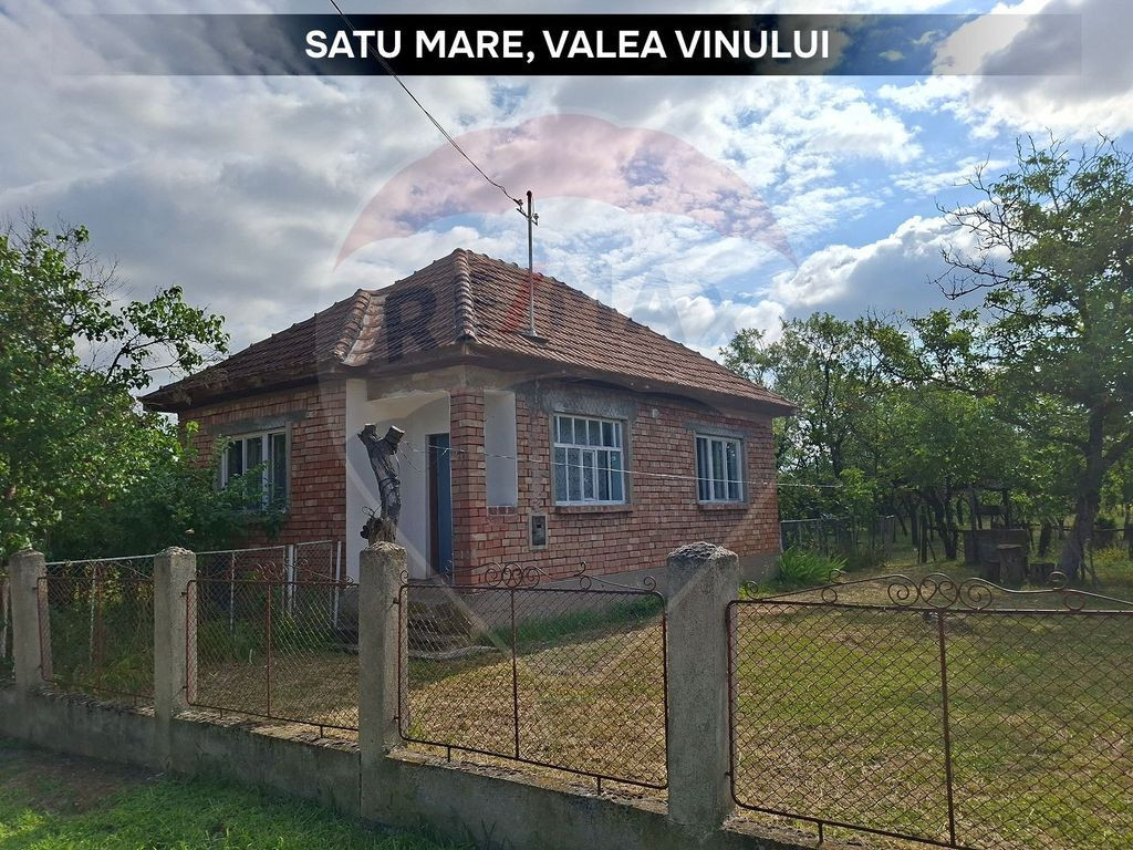 Casă cu teren 5.447 mp și dublu acces | Valea Vinului