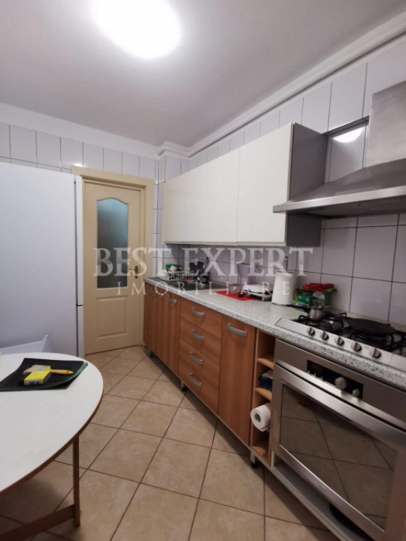 ???? 2 Camere Renovat | 5 Min. Metrou Piața Muncii | Mutare