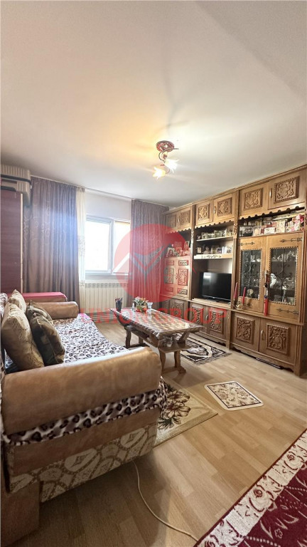 Apartament 2 camere, etaj intermediar, Navodari
