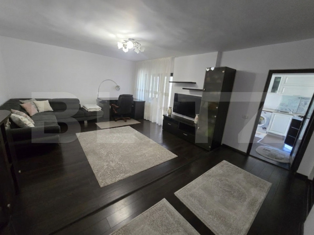Apartament 3 camere, 84 mp, zona Micro 5
