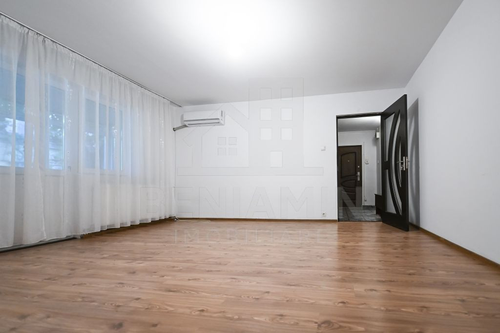 Apartament 2 camere-Rovine-parter-centrala proprie-54mp