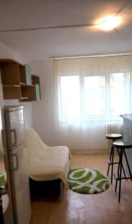 250 euro! Garsoniera, Nicolina, et 1