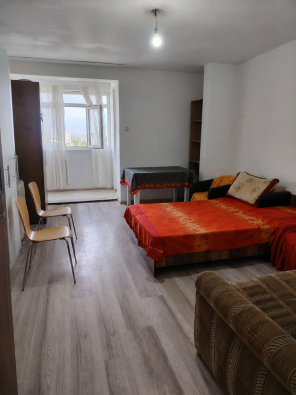 Garsoniera de vanzare, 30 mp, zona Brazda lui Novac