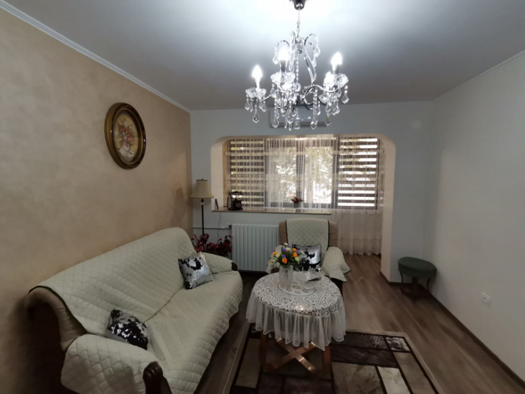 Apartament 3 camere de inchiriat, situat in zona TOMIS II