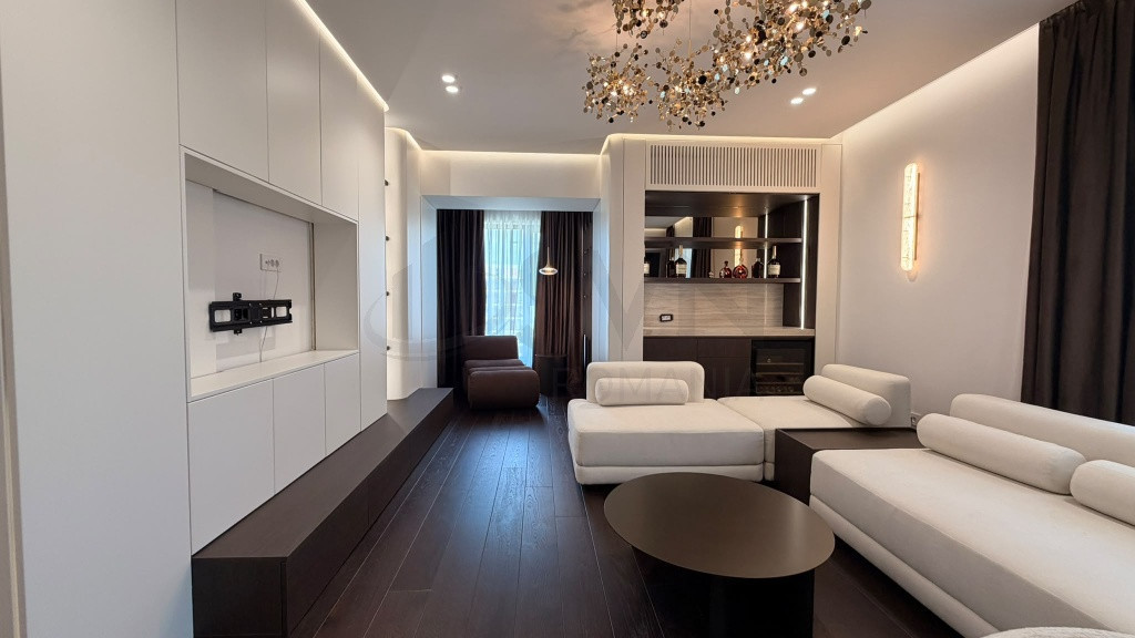Apartament 4 Camere cu CURTE I De I Pipera