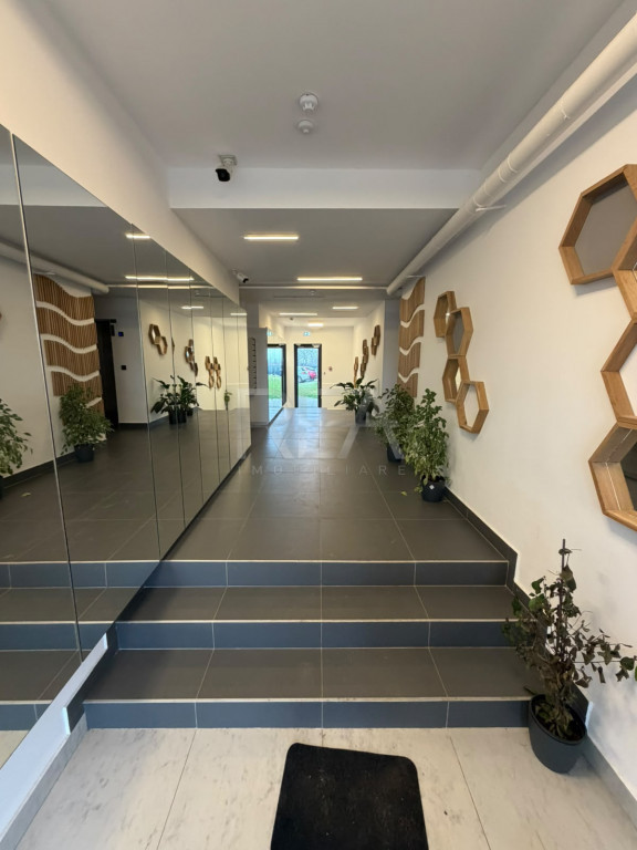 Eleganță interbelică reinventată –4 camere 141 mp Sec