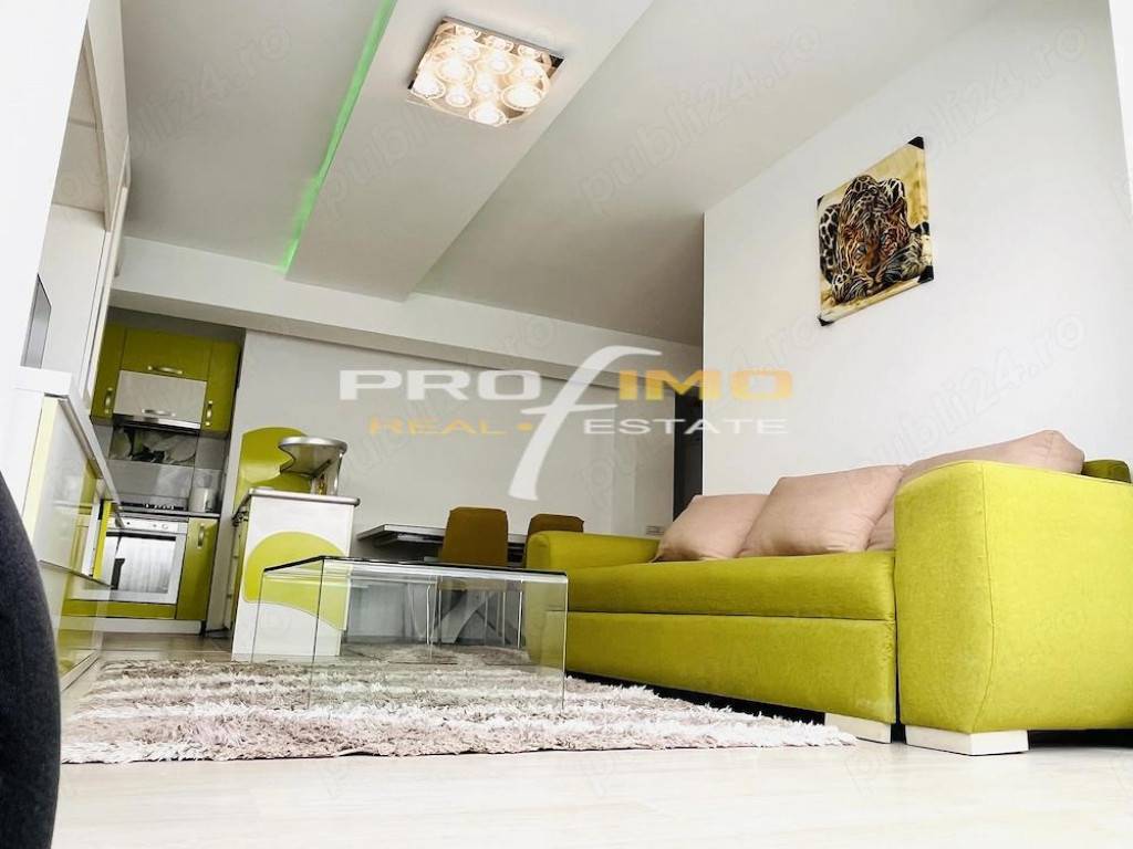 City Mall , apartament cu 3 camere decomandat, etaj intermed