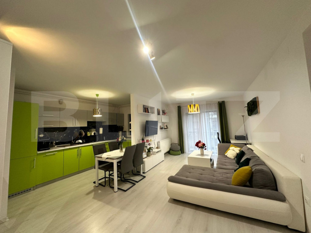 Apartament cu 2 camere, 57 mp, etaj 2 - zona Unirii