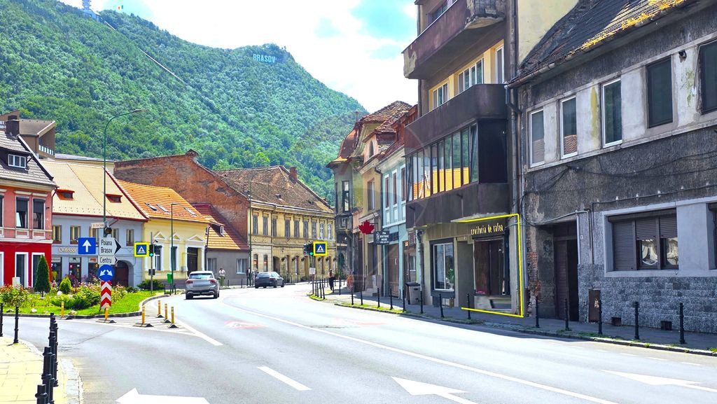 Închiriere spațiu comercial Brașov, vizibilitate și v...