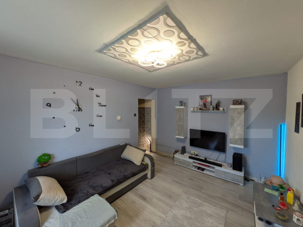 Apartament de 2 camere, 40 mp, complet mobilat si utilat, zo