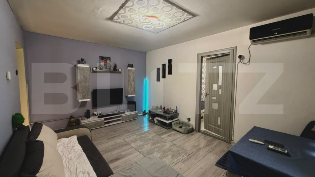 Apartament de 2 camere, 40 mp, complet mobilat si utilat, zo