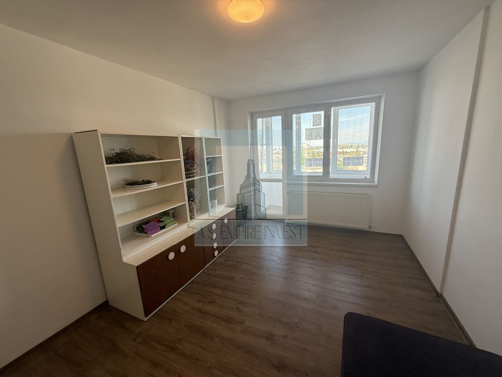 Apartament 2 camere - zona Gemenii