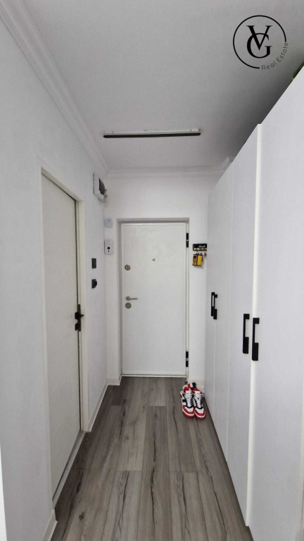 Garsoniera moderna - Renovata complet - Metrou Costin Georgi