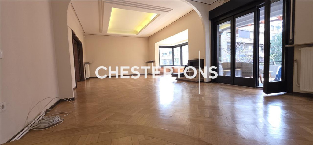 Apartament 254 mp , 5 camere , Ultracentral - Bucuresti , P