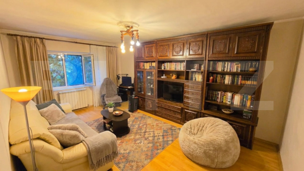 Apartament 2 camere, 49.70 mp, decomandat, zona Complexul St