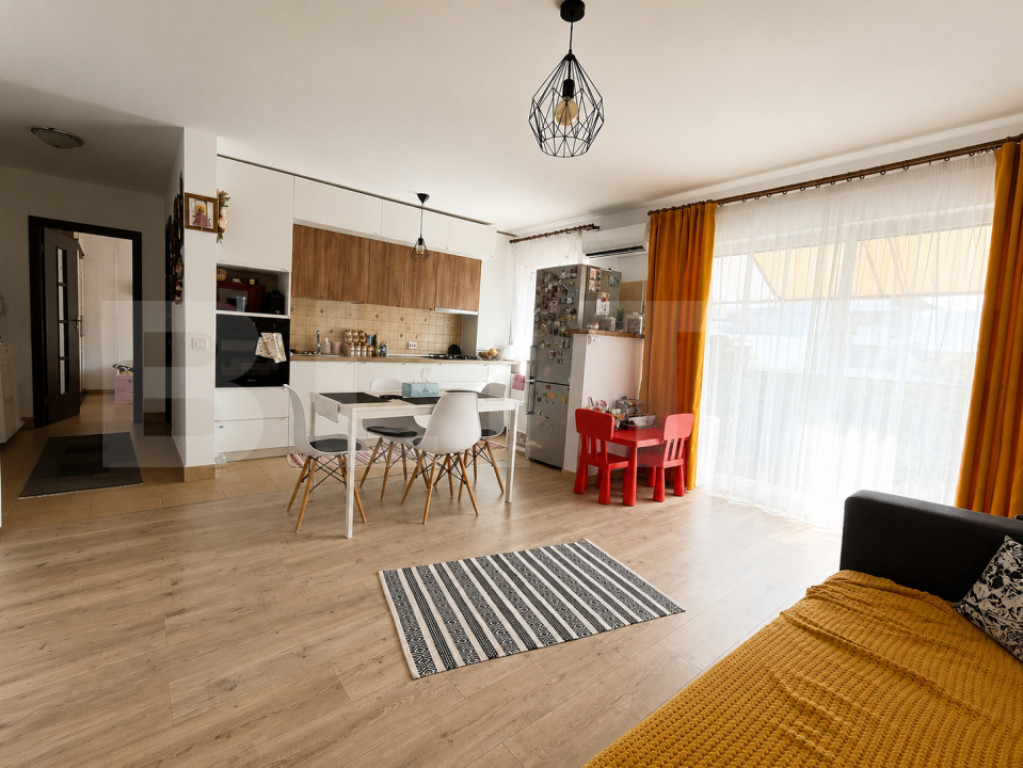Apartament 2 camere, 49 mp, parcare, zona Cetatii
