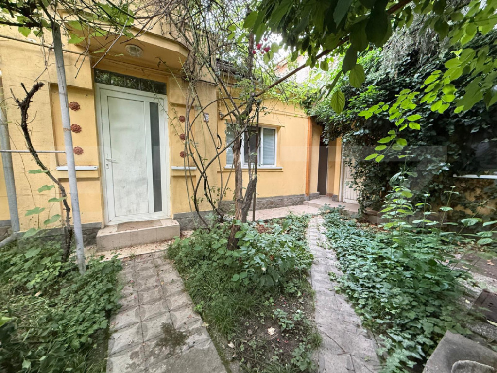 Casa 2 camere - zona Cantacuzino