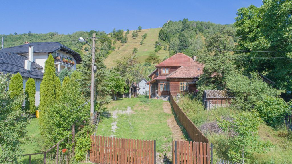 OPORTUNITATE | Cabană de vacanță | Moieciu de Jos – ...