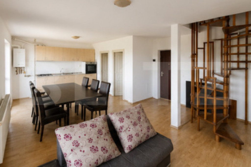 Apartament 3 camere, 87.20 mp, Etaj 3 + Mansardă – Zona P