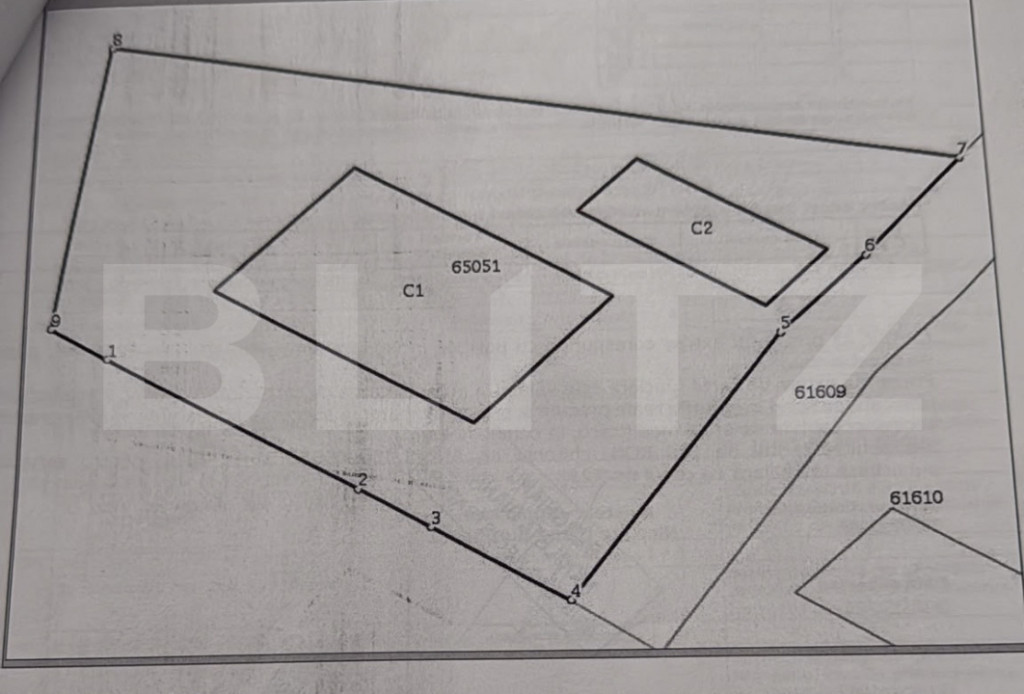 Casa batraneasca, 60 mp, teren intravilan 1.300 mp, zona Ext