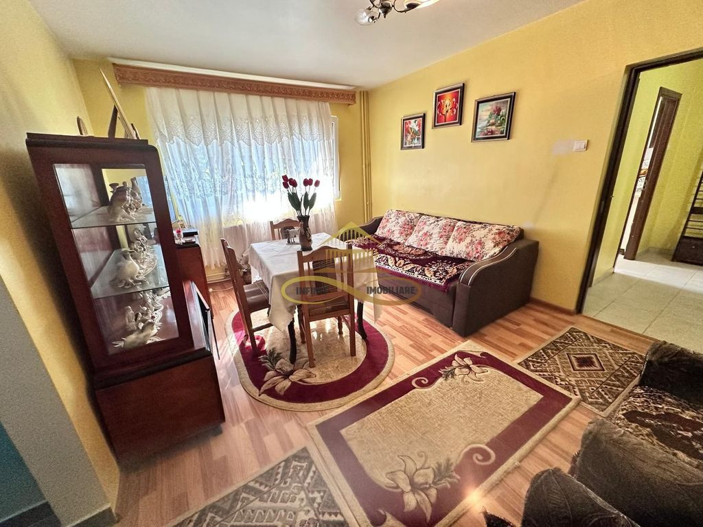 Apartament 2 camere de vanzare Aviatori Bacau