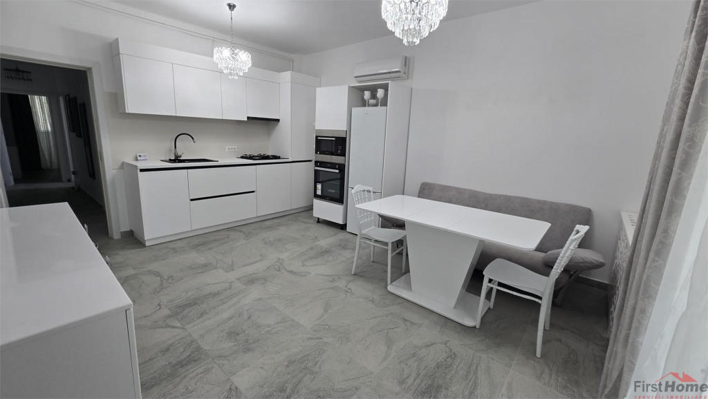 Apartament 3 cam, etaj 2, bloc nou, zona Sud, parcare