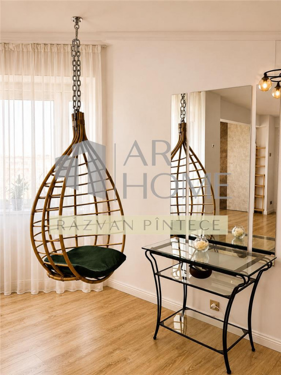 Apartament 3 camere, renovat, ultracentral, Ploiesti