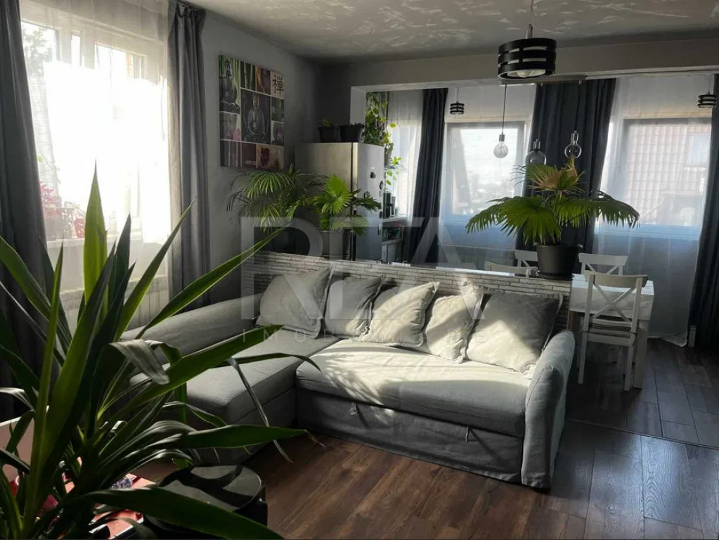Duplex 2 Camere + loc de parcare