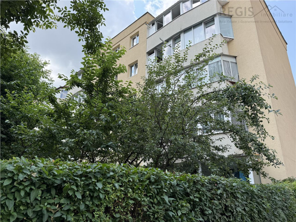 Apartament de 3 camere etaj 3/ 4, Astra, Brasov