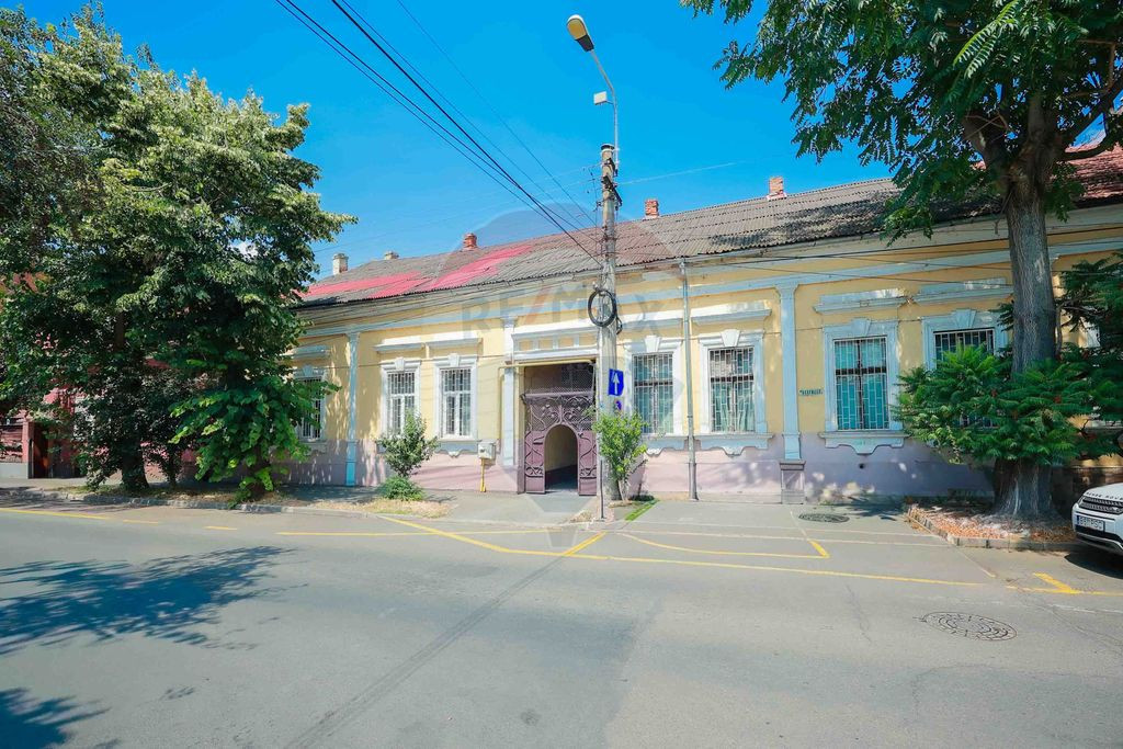 Apartament cu 2 camere de vânzare, str. Cuza Voda, Ultra...