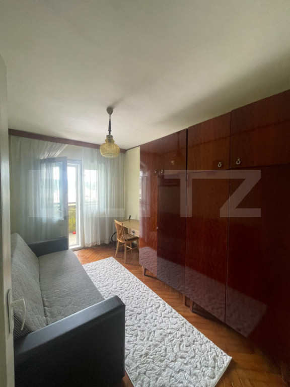 Apartament 4 camere, 83 mp, decomandat, zona Mănăștur