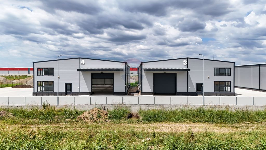 Hala industriala de vanzare | 510 mp | 3 unitati | Balote...