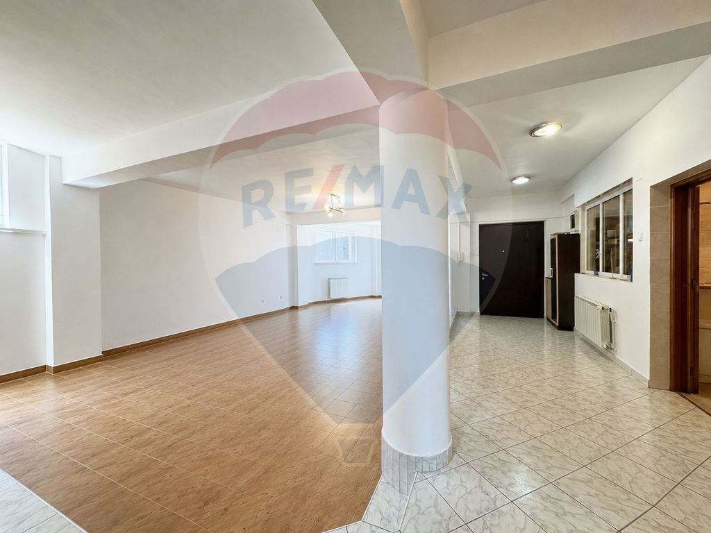 Cladire istorica clasa B, D+P+E+M | 816 mp utili, bld. Re...
