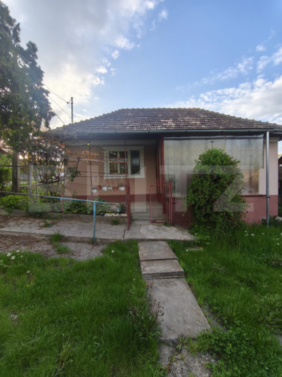 Casa locuibila/mobilata, 103 mp, zona Caianu Mic