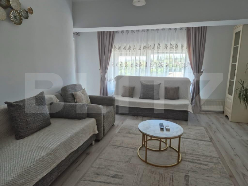 Apartament cu 2 camere, decomandat, bloc nou, zona Universit