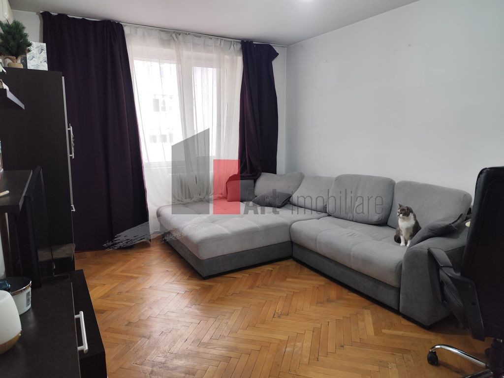 Comision Apartament de vanzare in zona Basarabia/Arena Na...