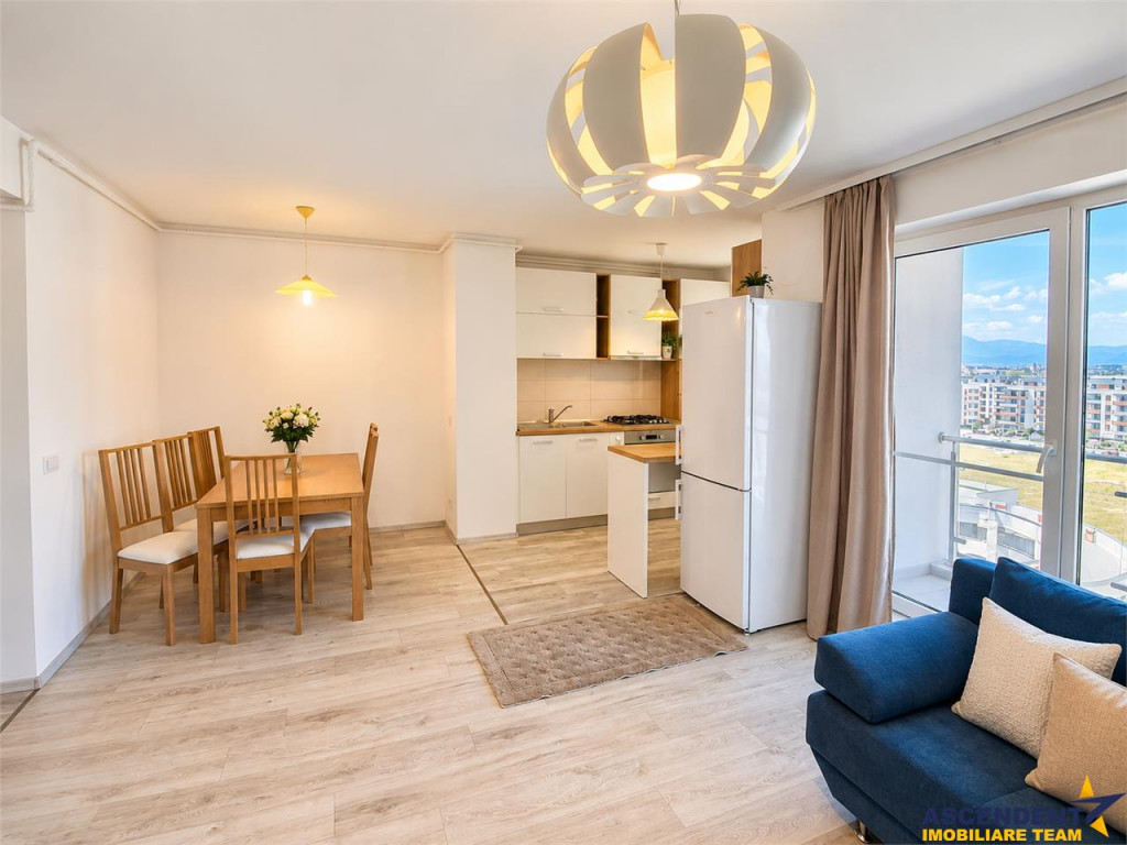 Apartament 2 camere cu parcare si boxa, Top City, Tractorul
