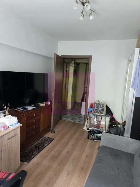 Apartament 3 camere Lacul Tei