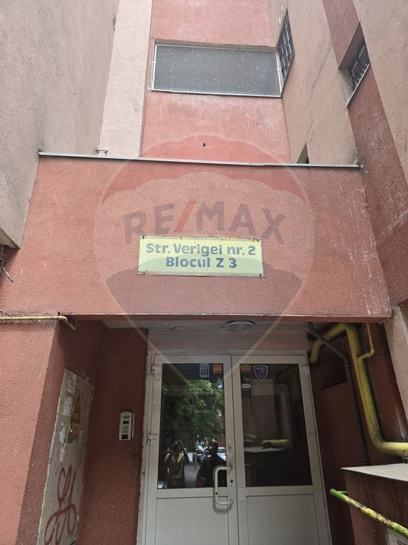DE VANZARE Apartament 2 camere decomandat Piața Progresul