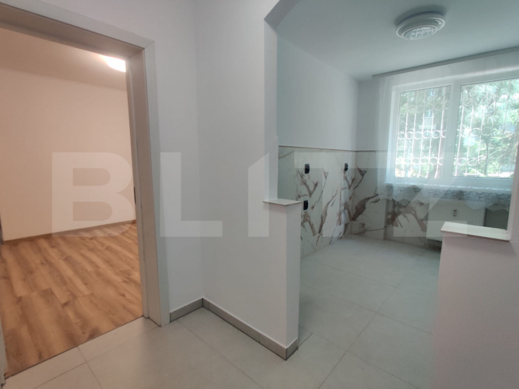 Apartament 2 camere, Rogerius