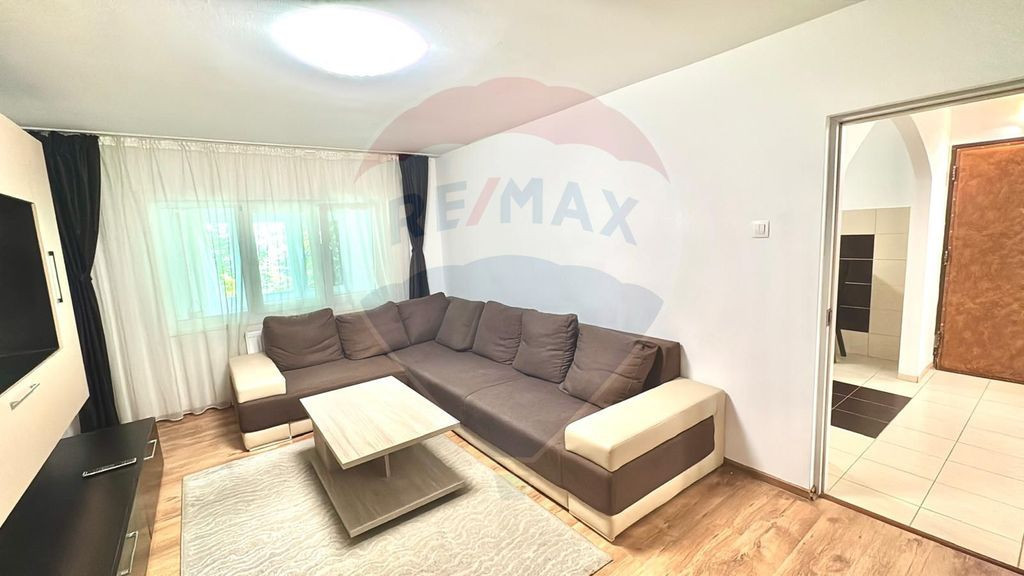 Apartament 3 camere de închiriat în zona Dragoș Vodă