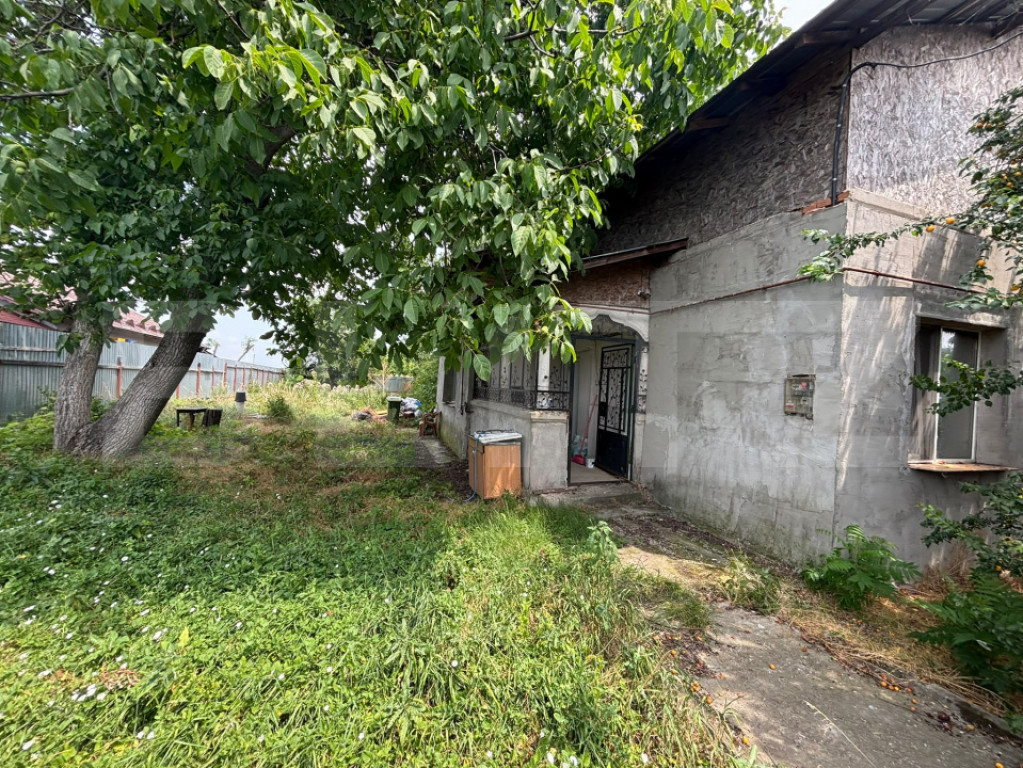 Casă de vânzare, 60 mp, zona Titu