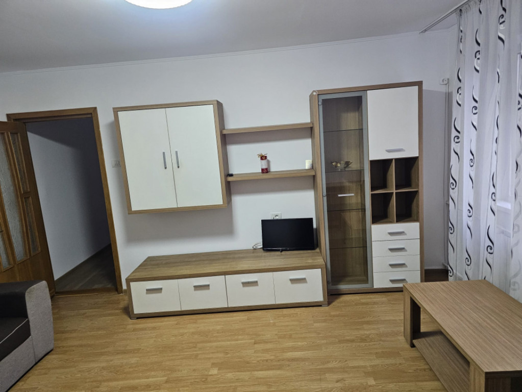 Apartament 3 camere în zona Casa de Cultură, renovat, mobi